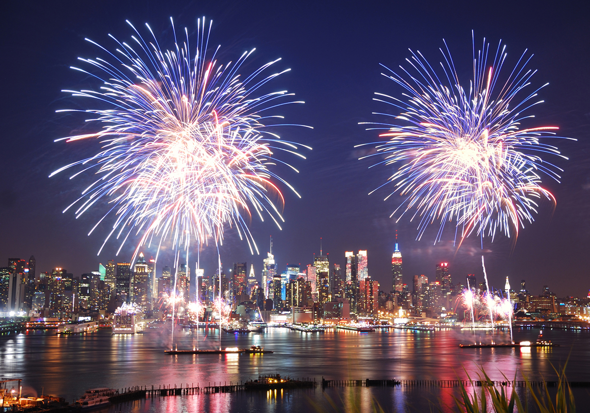 Curly Hair Styles to Rock this 4th of July Weekend!